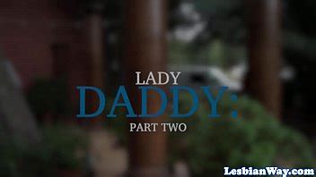 Stepmom Lesbienne Scissoring Belle Jeune Fille Xvideos