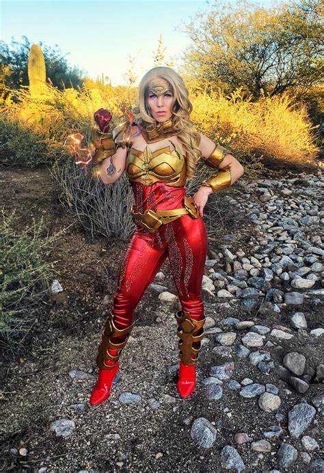 [self] The New 52 Wonder Girl Cassie Sandsmark Cosplay