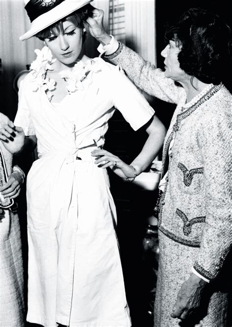 Первый Магазин Шанель – Telegraph