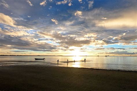 Apartments at Wailoaloa Beach Nadi Fiji Islands