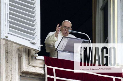 Italy Rome Vatican 2023 1 15 Pope Francis Delivers His Blessing As