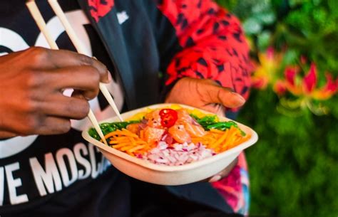 Premium Photo Midsection Of Man Holding Food