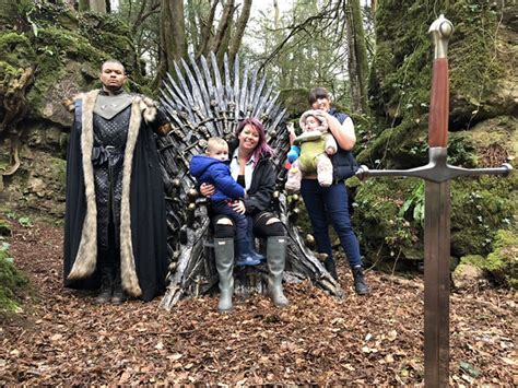 Game Of Thrones Hid 6 Thrones Around The Globe For An Epic Scavenger ...