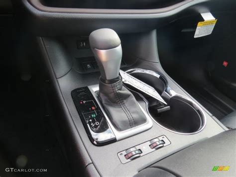 2016 Toyota Highlander Limited Transmission Photos