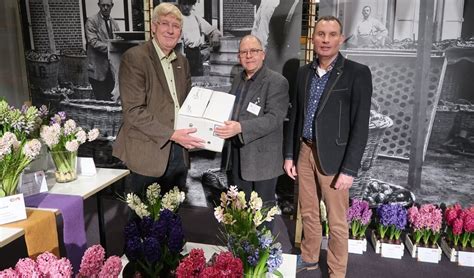 Vereniging Oud Lisse Aan De Slag Met Bloemencorso Archief Al Het