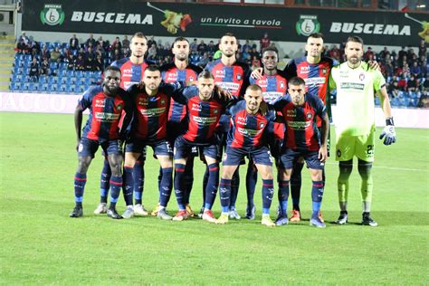 Crotone Virtus Francavilla La Gallery F C Crotone