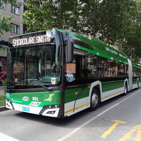 Filobus Solaris Trollino Per Atm Milano Il Giorno Dell Entrata In