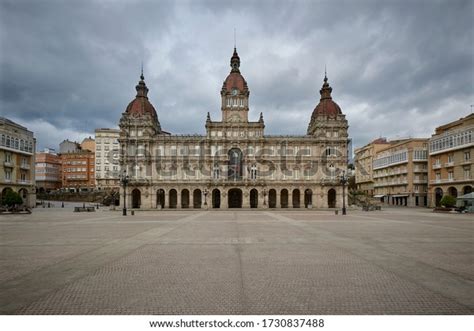 12017 Imágenes De Plaza De María Pita Imágenes Fotos Y Vectores De