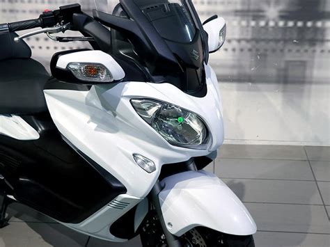 Suzuki Burgman Colore Bianco Usato In Vendita