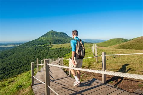 Randonn Es Dans Le Puy De D Me En Auvergne Rh Ne Alpes