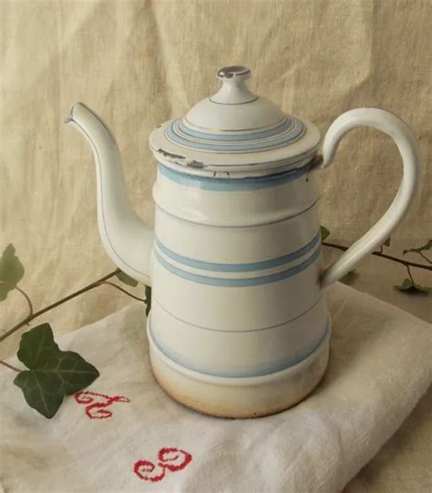 ANCIENNE CAFETIERE EMAILLEE Blanche Et Bleue EUR 65 00 PicClick FR