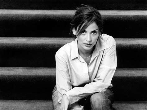 Natalie Imbruglia Wallpaper 1920x1440 Singers Wallpaper Download