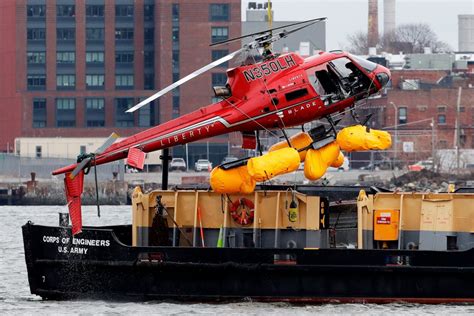 Helicopter Crash In New Yorks East River Kills All Passengers But