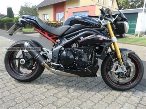 Triumph Speed Triple R