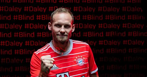 FC Bayern sign Daley Blind