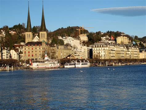 A Perfect Day in Lucerne - Memoirs of a Globetrotter | Travel Blog