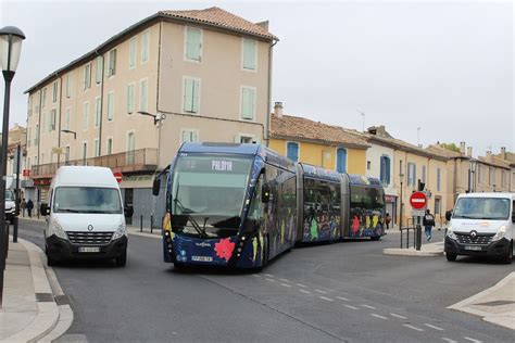 Nimes Van Hool Exquicity 24 Hyb CNG N 711 Tango Ligne T2 Flickr