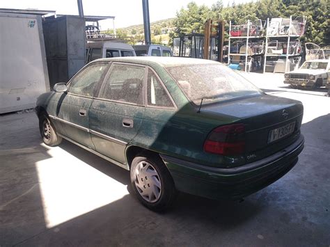 OPEL ASTRA F BERLINA 1 7 Turbodiesel 17 DT LU8 Desguaces Alcalá