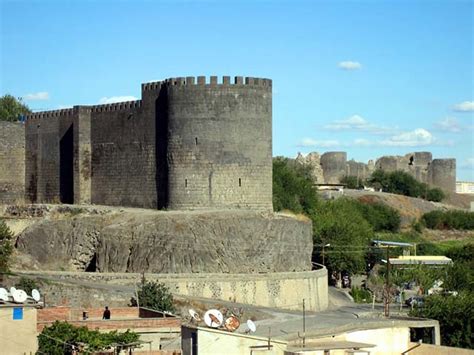 Diyarbakır Fortress | Archiqoo