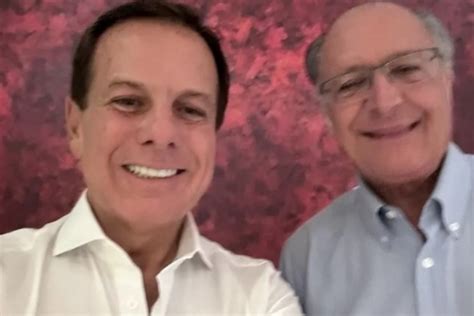 Em Gesto De Reconcilia O Alckmin Visita Ex Governador Doria