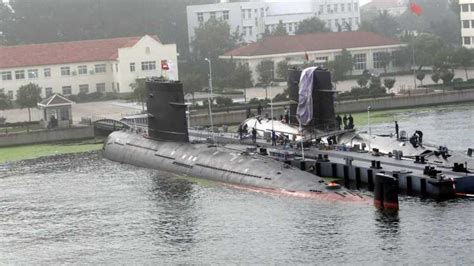 Chinese Type 039 Song Class Diesel Electric Submarine Ssk In Hong