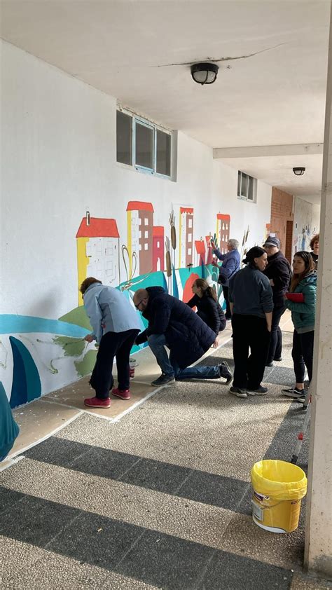 En imágenes así es el nuevo mural en Vitoria