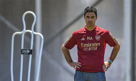 Arsenal Star Blasts Mikel Arteta Over Recent Decision And Treatment