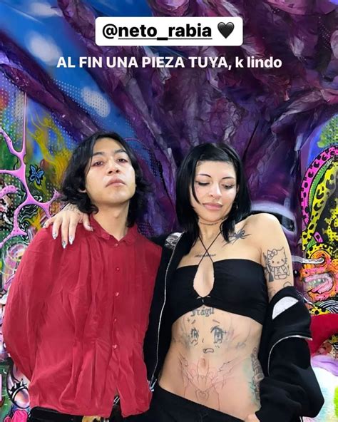 Cazzu mostró su nuevo tatuaje en el abdomen y sorprendió a sus