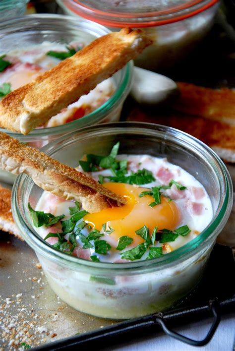 Huevos En Cocotte Al Vapor Con Pure De Patata Crujiente Y Jam N Dulce