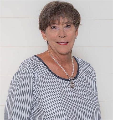 Melanie Warrington Real Estate Agent In Greenville Nc