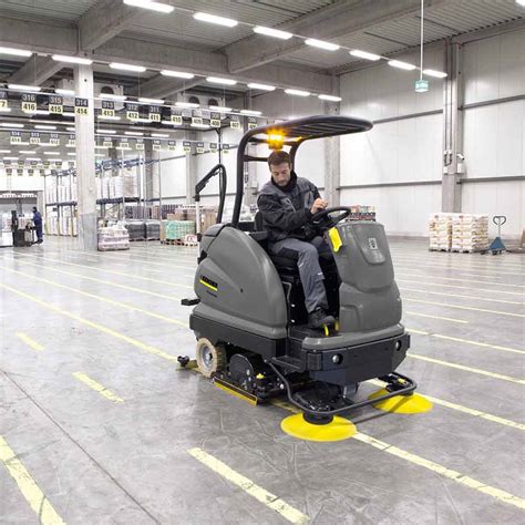 Karcher B250R High Capacity Ride-on Scrubber Drier | B&G