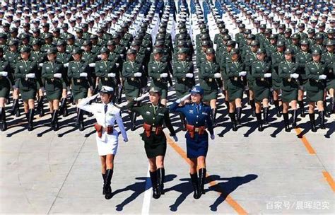 三军仪仗女兵横空出世女队员身高中国