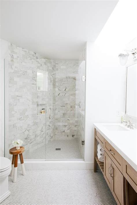 White Penny Tile Floor Bathroom | Floor Roma