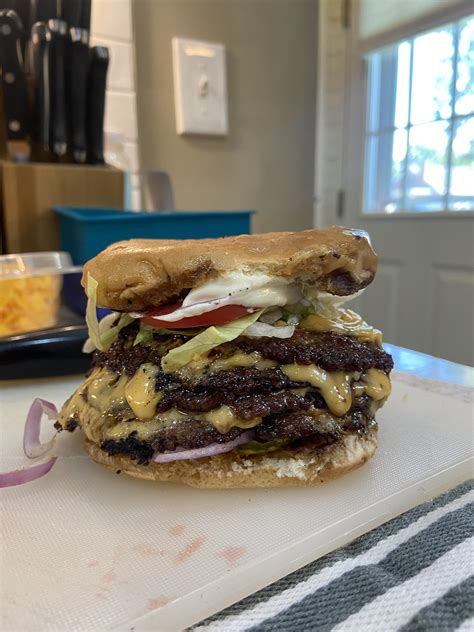 Half-pound 50/50 smash burger. : r/burgers