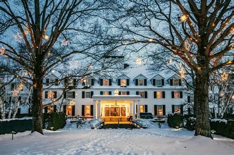 Experience Holiday Luxury at Woodstock Inn & Resort | The Woodstock Inn and Resort