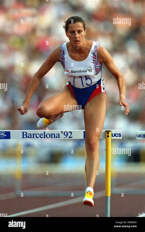 Sally Gunnell 400 Hurdles Atlanta Hi Res Stock Photography 54 Off