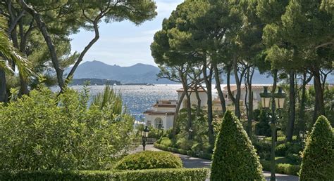 Hotel Du Cap Eden Roc Celebrates Its 150th Birthday The Extravagant