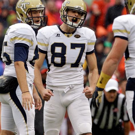 Nfl Kicker Bulge