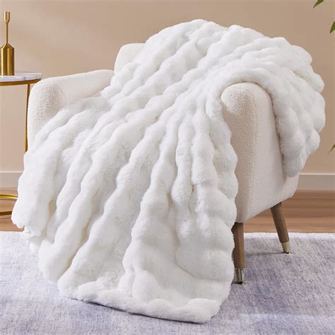 Amazon CozyBloom Luxury Soft Faux Fur Throw Blanket For Couch