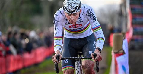 Acht Op Een Rij Mathieu Van Der Poel Wint In Baal De Gp Sven Nys De