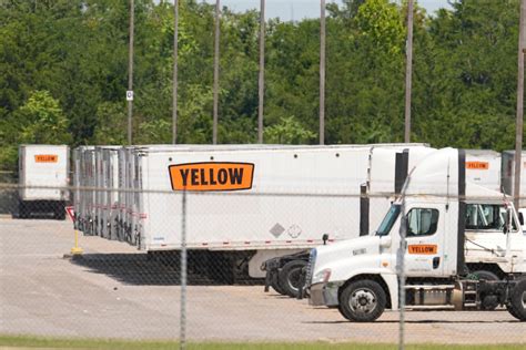 Trucking Giant Yellow Corp Declares Bankruptcy After Years Of