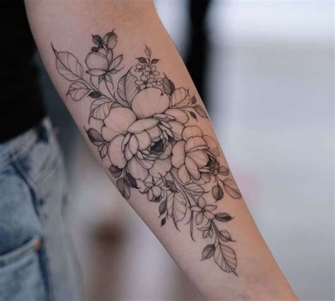 Floral Tattoo Designs To Give You Warmth Floral Tattoo Design