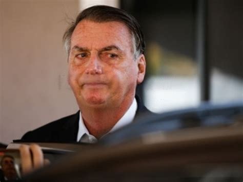 Governo Bolsonaro pagou R 260 por quilo de pescoço de frango no AM