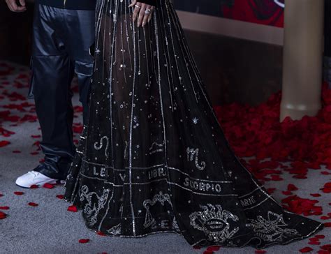 Jennifer Lopez Stuns In Zuhair Murad Couture At ‘this Is Menow