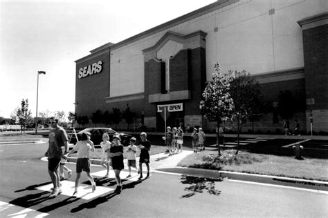 Supreme Court hears arguments over control of former Sears store at