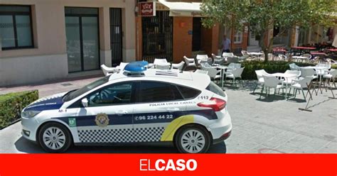 Brutal Baralla Entre Una Trentena De Persones De Dos Clans Familiars