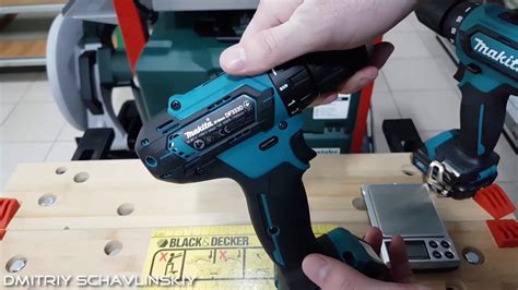 Новинка!!! Makita DF333D - есть ли люфт патрона ??? - YouTube