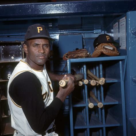 Roberto Clemente And Robert Shelling Never Crossed Paths They Are From