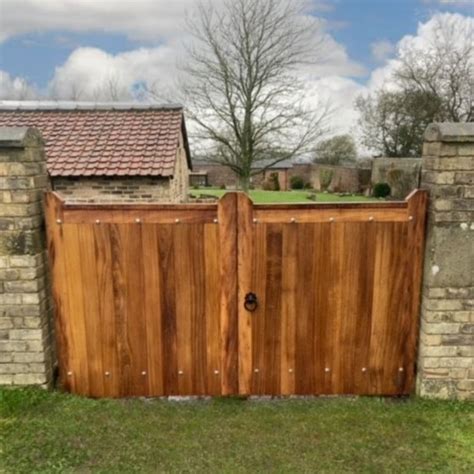 Wooden Duncombe Gates S Duncombe Sawmill Local And Uk Delivery From