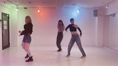 SWIPE - ITZY [DANCE COVER - MIRROR] - YouTube